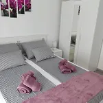 Ima * Rovanjska