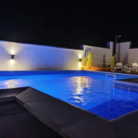 Ima Apartman Rovanjska