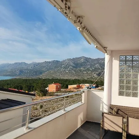 Apartment Ima