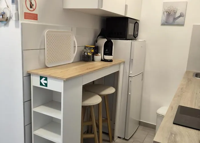 アパート Ima ロバニスカ